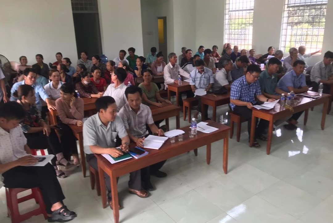 BÀ CON NONG DAN XÃ EABUNG THAM GIA HỘI THẢO TRÔNG LÚA THEO QUY TRÌNH ICM